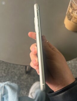 iPhone 11, 128 GB - 7