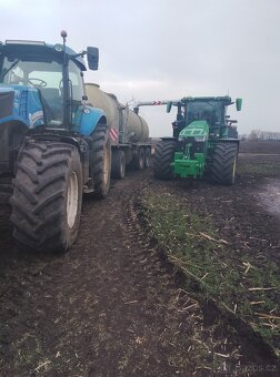 New Holland T8.330 - 7