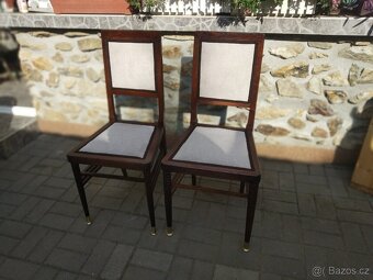 Luxusní dvoumístná sofa po renovaci. - 7