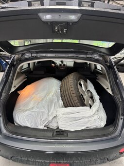 Nissan Qashqai 2.0i Automat - 7