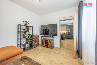 Prodej rodinného domu, 210 m², Vinařice, ul. IV. ulice - 7