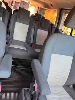 Ford Tourneo Custom 8 míst - 7