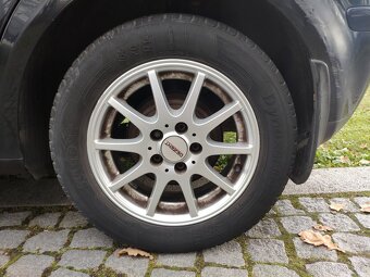 Volkswagen Polo 1.2, nájezd pouze 108.000 km - 7