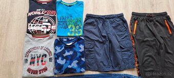 Balík kluk 152-158 džíny,kalhoty sport,kraťasy,trička,7 ks - 7