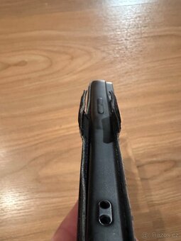 Flipové pouzdro na iPhone 14Pro - 7