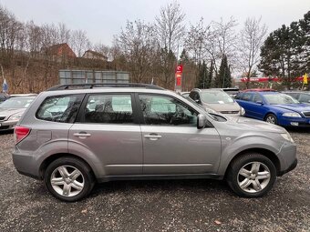 Subaru Forester 2.0i 110kW 4x4 automat klima tempomat 164tkm - 7