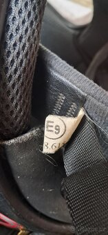 Dětská přilba na motorku - 7