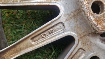 Rondell 0063 r17 6ks - 7