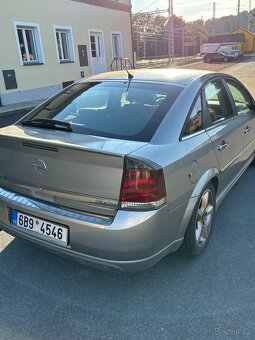 Vectra C 2.2i GTS - 7