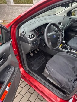 Ford Focus - 7