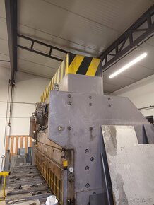 Hydraulické gilotinové nůžky NTH 3150/16 - 7