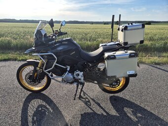 Voge 900 dsx black knight - 7