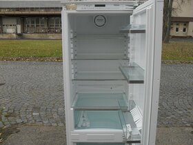 VESTAVNÁ KOMBINOVANÁ LEDNIČKA MIELE-283L,STÁŘÍ ROK,NOFROST - 7