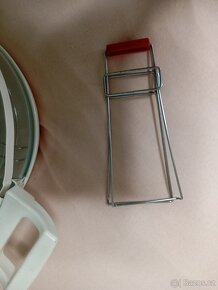vintage horkovzdušná trouba+ recepty,víčka 480kusů,otvírače - 7