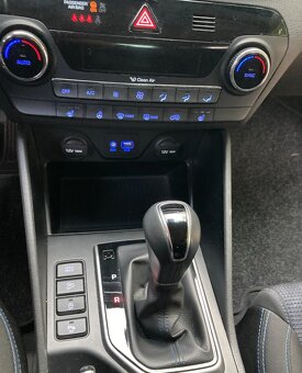 Hyundai Tucson 1.7 CRDi automat - 7