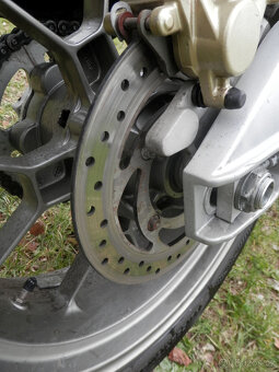 Aprilia Shiver 750 - 7