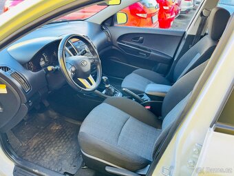 KIA CEED 1.6 i BENZÍN 6 RYCHLOSTÍ 97 800 Km - 7