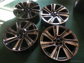 Range Rover Autobiography Black Diamant Luxuri 9,5x22" - 7