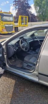 Octavia 2 2007 1.6 benzín. - 7