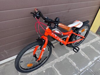 Superior Paint 24 lehké kolo 9,5kg s páčkovým řazením - 7