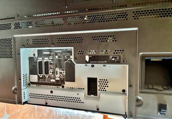 Panasonic Viera TH-42PX70EA – funkční plazmová televize 42” - 7