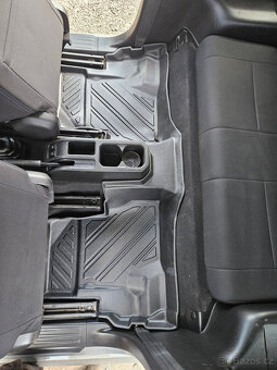 Suzuki Jimny , Samurai - gumové koberce, vaničky - 7