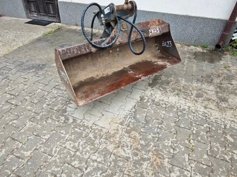 Lžíce svahová hydraulická 140 cm, EA23 - 7