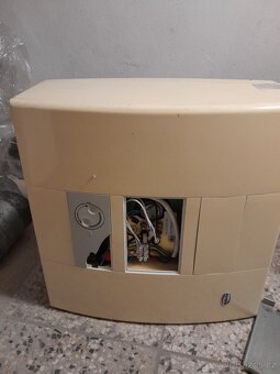 OHŘÍVAČ VODY MIRAVA 2,5 kW/10 l - 7