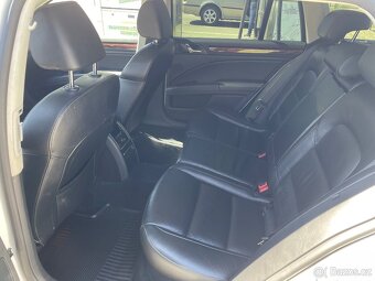 Škoda Superb Combi 2.0 TDI 125kW 4x4, r.v. 2011 - 7