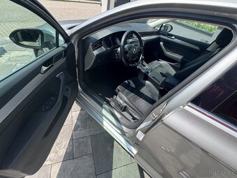 Vw Passat 2.0Tdi 140kw Highline 4x4 Koupeno ČR 1 majitel DSG - 7