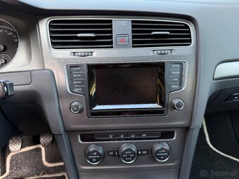 Volkswagen Golf 7 12TSI 63kw - - 7