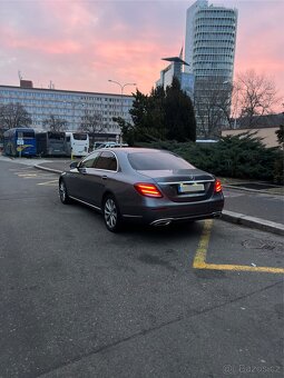 Mercedes-Benz E 2016 - 7