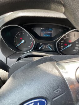 Ford Focus kombi, mk3, 1.6 ti-vct, 77kw, 2012, benzin - 7
