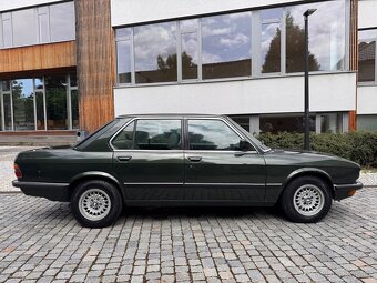 BMW E28 525e - 7