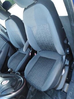 FIAT DOBLO 1,6 JTDi NAFTA 77 KW RV 2010  S TAŽNÝM - 7