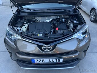 TOYOTA RAV4 2.0D D4D 105 KW,1.MAJ.MANUÁL,TAŽNÉ,NAVI,KAMERA - 7