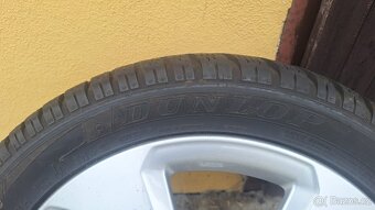 Prodám alu kola audi r17 zimní pneu - 7