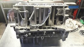 Volvo hlava motoru D5, D4, D3, 2.4D - 7