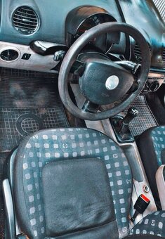 VW New Beetle 1.9 TDI 66 KW Vytápěná sedadla, Klima, Tažné… - 7