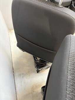 Sedadla Otočné Vw California T6 přední Výborný stav - 7