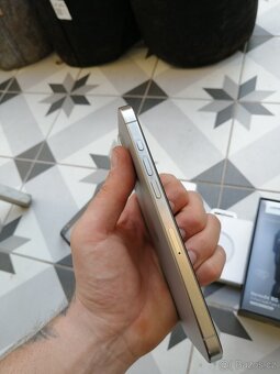 iPhone 15PRO MAX - STAV NOVÉHO - 7