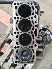 Prodám blok motoru 2,0 D 125kw Škoda, VW, Seat, Audi , - 7