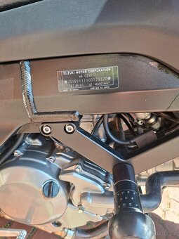 Suzuki DL 650 - 7