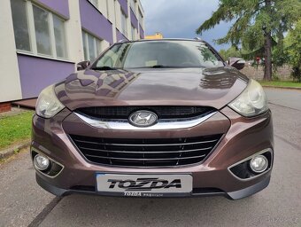 Hyundai iX35 2,0 CRDi 4WD + pneu - 7