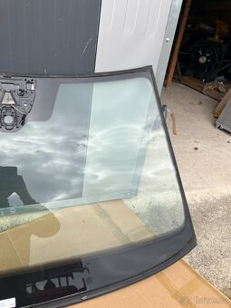 predni celni sklo skoda kamiq 658845011 Kamera - 7