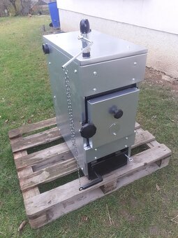 Prodám nový teplovodní mini kotel na dřevo, a dř. odpad. - 7