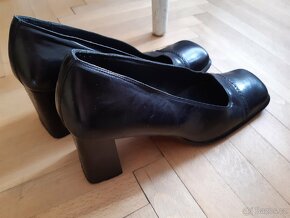 Černé kožené lodičky 37 - 7