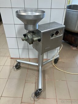 Profesionální robot/krouhač nagema hu-1 - 7