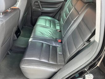 VW Touareg 3.0 V6 TDi Exclusive - 7