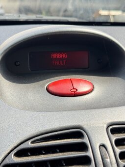 Peugeot 206 náhradní díly - 7